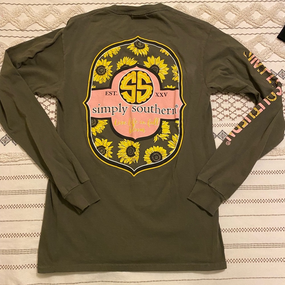 Simply Southern size Small long sleeve shirt